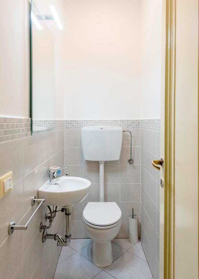 Appartement Joivy Cute Flat With Terrace à Gênes Extérieur photo