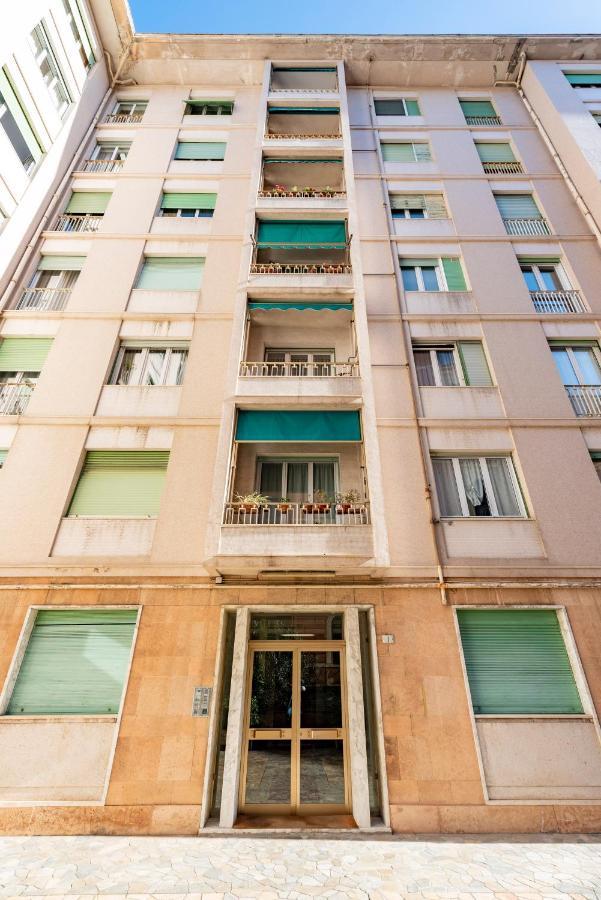 Appartement Joivy Cute Flat With Terrace à Gênes Extérieur photo