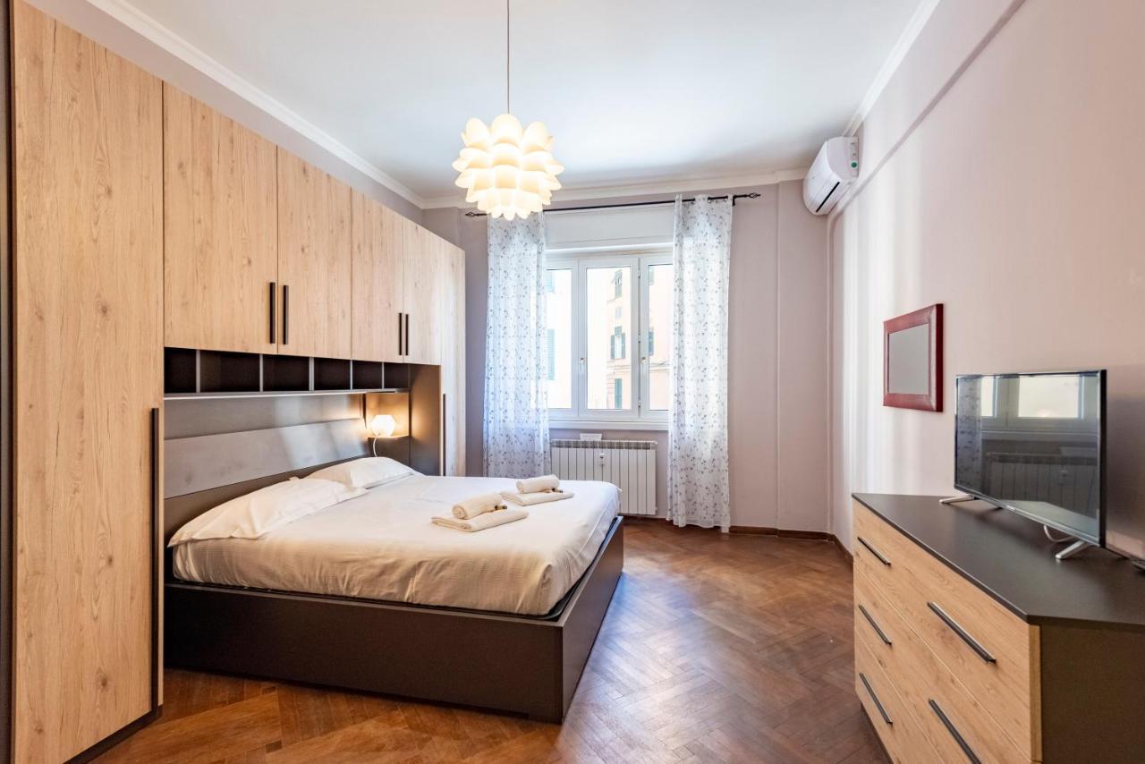 Appartement Joivy Cute Flat With Terrace à Gênes Extérieur photo